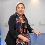 La vicepresidenta Rosa Valdeón antes de explicar los acuerdos del Consejo y valorar las exigencias de Montoro