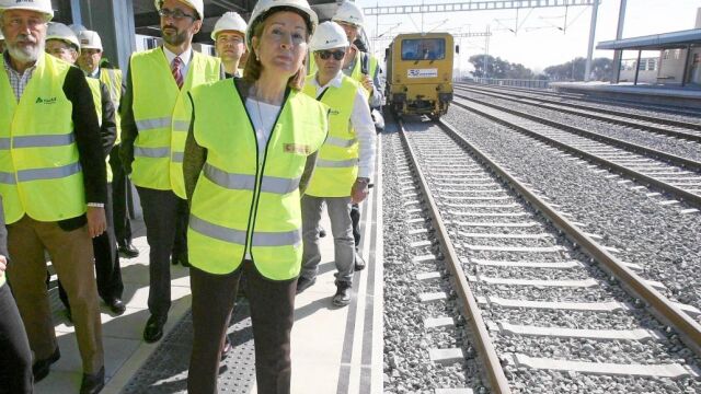 La Ministra de Fomento supervisó ayer las obras del Corredor
