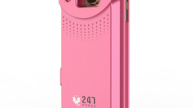 Una empresa de Corea del Sur quiere empezar a comercializar este año una carcasa de «smartphone» con una pistola eléctrica de autodefensa pensada para prevenir agresiones sexuales y de otro tipo con descargas de hasta 50.000 voltios de tensión