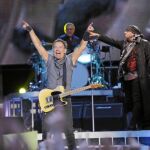 El Boss conserva una forma física envidiable a sus 66 años, y las dos horas de concierto le parecen poco