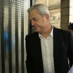 El ex consejero de la Junta, Francisco Vallejo, en los juzgados sevillanos