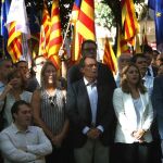 Artur Mas junto a Marta Pasca y David Bonvehi, con el dirigente Andoni Ortuzar, del PNV