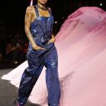 Rihanna revoluciona la Semana de la Moda de Nueva York