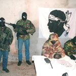 Miembros del FLNC en una imagen de 1999