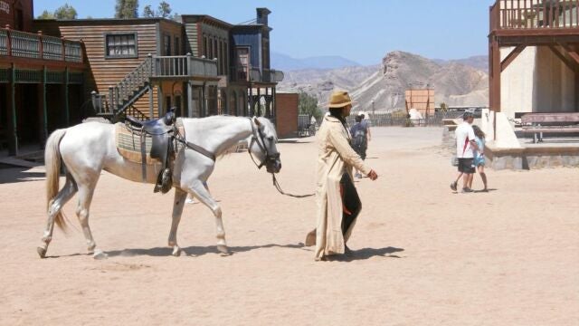 El «cercano» oeste es un escenario de la novela y está a un paso de la capital