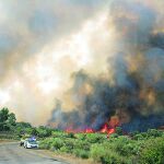 Imagen del incendio declarado en las inmediaciones de la localidad salmantina de Bermellar