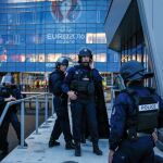 Policía francesa durante un simulacro de ataque en el Gran State
