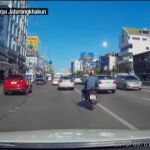 Una espectacular bola de fuego atraviesa el cielo de Bangkok