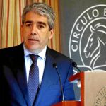 Homs protagonizó ayer un almuerzo-coloquio en el Círculo Ecuestre de Barcelona