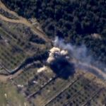 Imagen facilitada por el ministerio de Defensa ruso, de uno de sus ataques sobre posiciones del EI en Siria