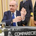 El ex ministro del Interior Jorge Fernández Díaz, ayer, durante su intervención en la comisión de investigación en el Congreso