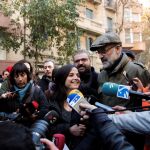 María Sirvent junto al cabeza de lista de CUP, Carles Riera, tras la reunión del Consejo Político