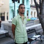 Antonio Castro, antes del desfile de Karl Lagerfeld