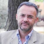 Mario Mauro: «Monti debe ser primer ministro para aprovechar sus cualidades»