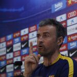 El entrenador del FC Barcelona Luis Enrique Martínez, durante la rueda de prensa posterior al entrenamiento de la plantilla azulgrana