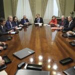 El presidente del Senado, Pío García -Escudero, preside la constitución de la comisión del 155
