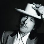PROFETA. Del folk militante pasó al rock and roll cruzado con Rimbaud