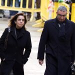 Ana María Tejeiro y Diego Torres a la salida de los juzgados en 2012