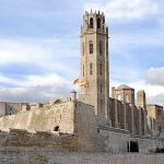 La catedral románica es una de las joyas que conforman el patrimonio del Turó de la Seu Vella, que aspira a ser Patrimonio de la Humanidad