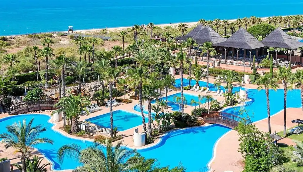 Uno de los hoteles de Islantilla