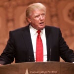 Trump hace ganar fortunas a sus seguidores en Twitter sin querer