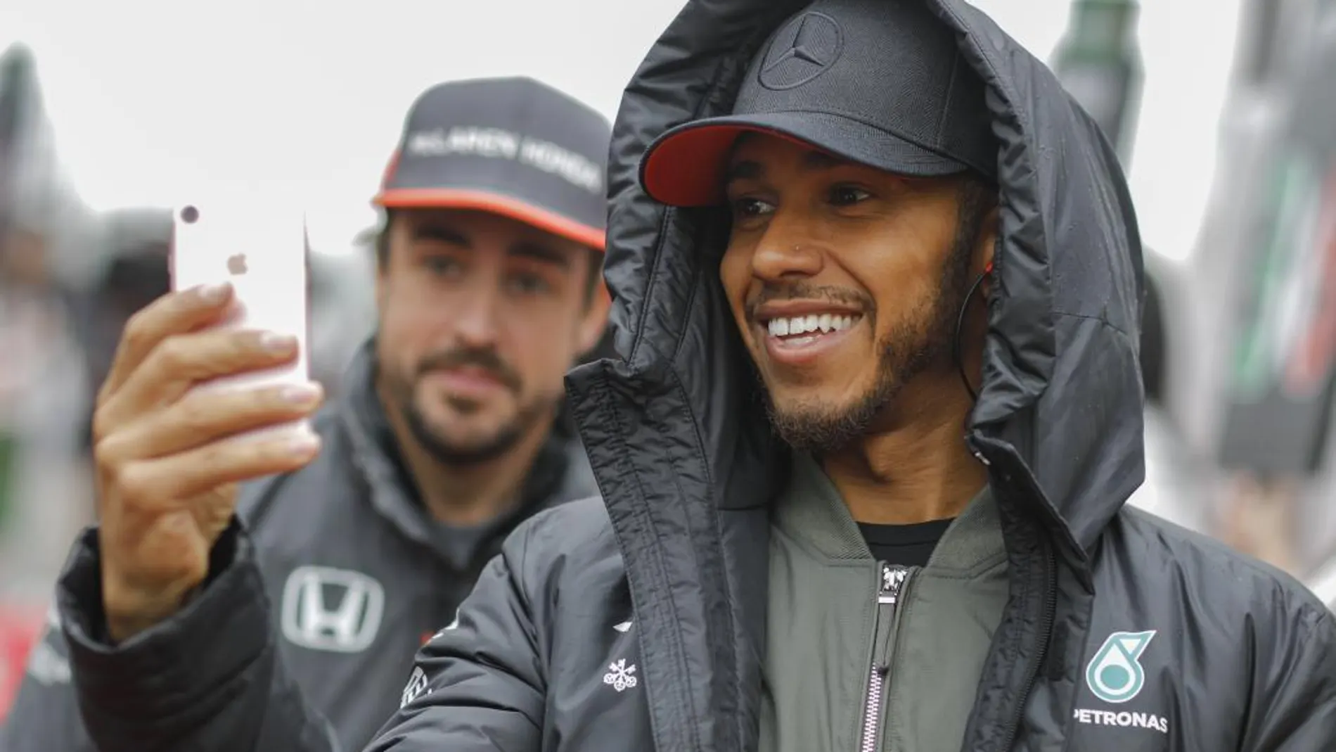 Lewis Hamilton y Fernando Alonso