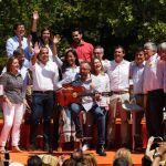 Girauta, se ha arrancado hoy a cantar "Mediterráneo"