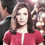 Julian Margulies interpreta a Alicia Florrick, quien vuelve a ejercer la abogacía después de que su marido fuese encarcelado por corrupción y se publicasen sus vídeos sexuales con prostitutas