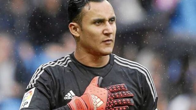 Keylor Navas sostiene al Madrid en defensa