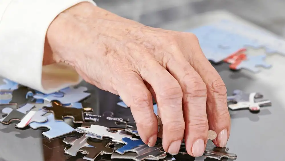 Los juegos de mesa son muy útiles para detener el deterioro cognitivo