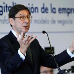 El presidente de Bankia, José Ignacio Goirigolzarri, en Pamplona, durante su comparecencia en la jornada sobre digitalización de la empresa organizada por la Asociación para el Progreso de la Dirección (APD) y Bankia, el pasado 16/10/2015