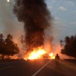 Vista general del accidente en una autopista en los limites de los estados mexicanos de Michoacán y Guerrero (México)