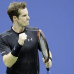 Andy Murray celebra la victoria frente a Thomaz Bellucci