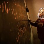 Más de un centenar de alumnas son envenenadas en un colegio en Afganistán