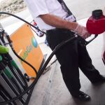 La OCU ha analizado el precio de la gasolina y el diesel en 8.705 gasolineras repartidas por todo el territorio nacional.