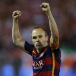Andres Iniesta, celebra el triunfo de su equipo en la Copa del Rey