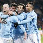Los jugadores del Celta, con Guidetti enloquecido, celebran el tanto de Iago Aspas
