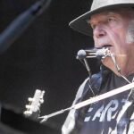 Neil Young volvió a encandilar a sus seguidores