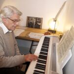 Georges Aperghis al piano