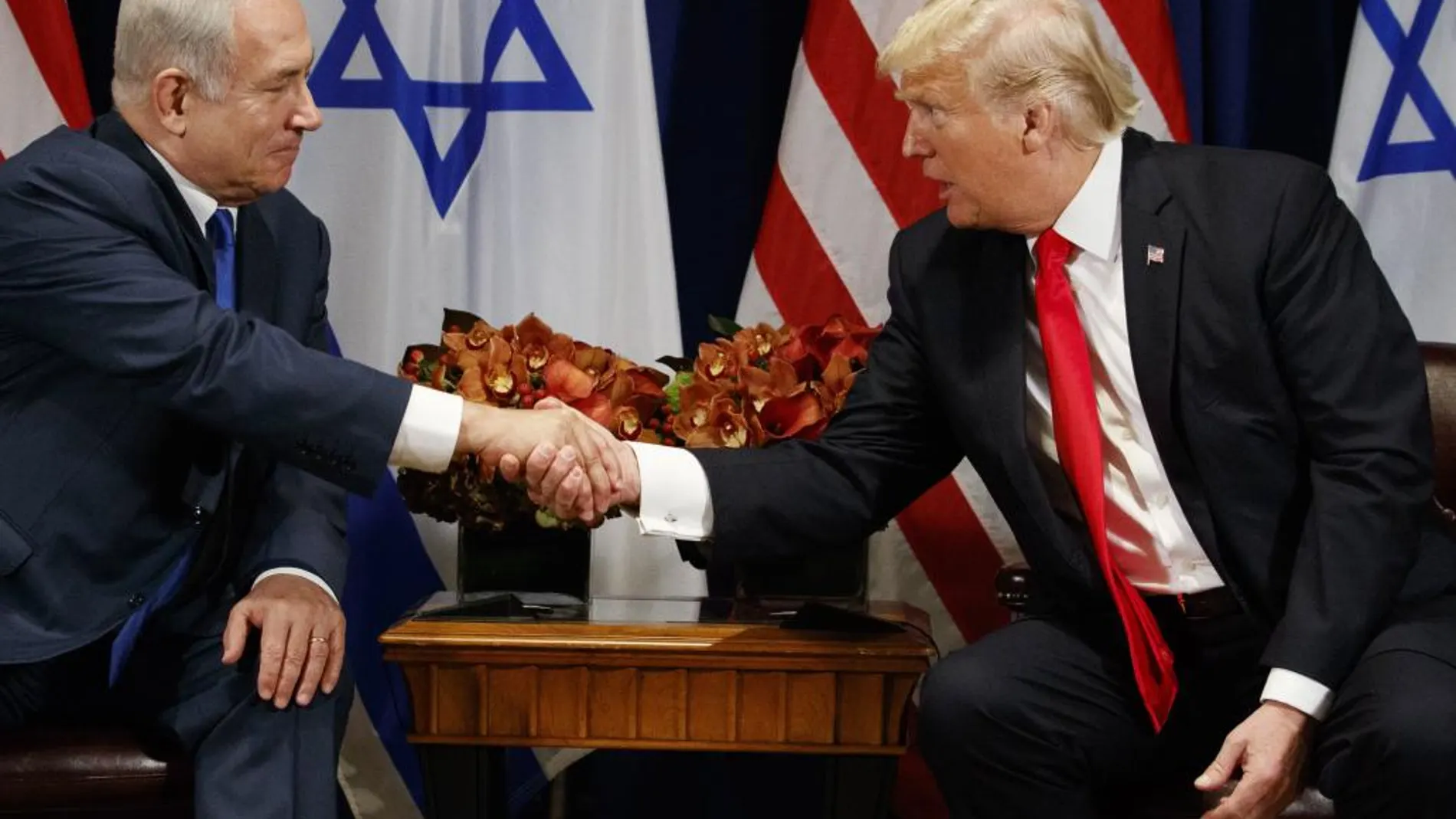 Donald Trump durante su reunión con Benjamin Netanyahu