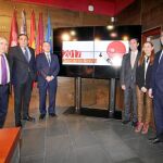 El doctor José Carlos Pastor, Sáez Aguado, Daniel Miguel, Maldonado y Maribel López presentan la campaña