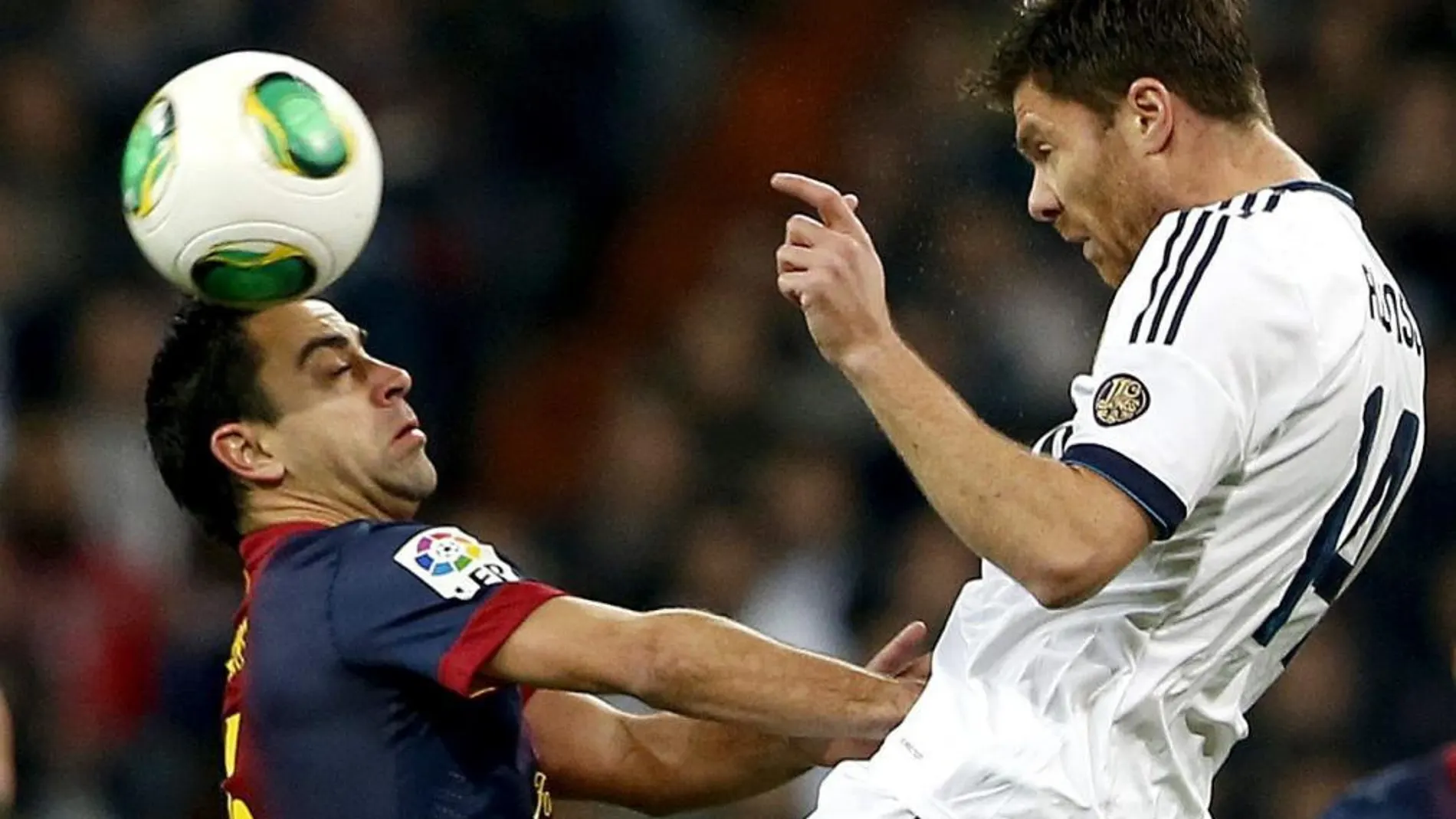 Rematar de cabeza afecta al cerebro de los futbolistas