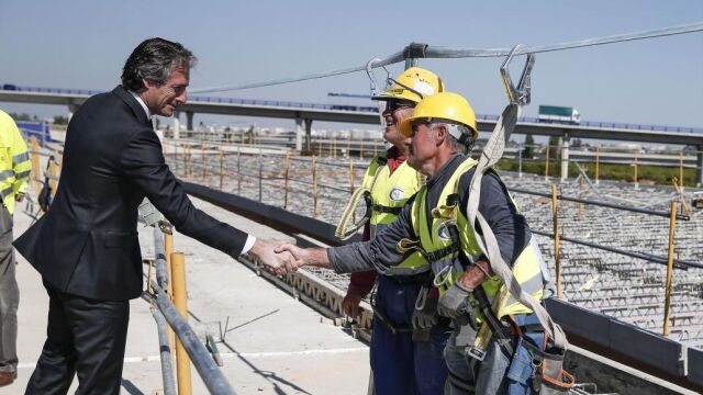 El ministro de Fomento, Íñigo de la Serna, visitó las obras de la A-38 entre Favara y Cullera El ministro de Fomento, Íñigo de la Serna, visitó las obras de la A-38 entre Favara y Cullera