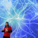 El "Chief Data Ofiicer"de Telefónica, Chema Alonso, durante la presentación de "Aura"