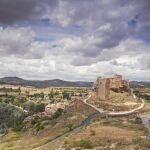 Cela terminó su recorrido en Zorita de los Canes, una población dominada por las almenaras de su castillo de origen árabe. Cerca está la ciudad visigoda de Recópolis