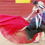 José María Manzanares durante la faena de muleta, ayer, en Valencia