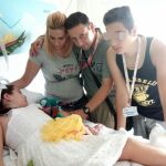 Lucía, la niña que lucha contra un cáncer terminal, recibe la Primera Comunión
