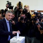 El líder de la oposición conservadora, Tomislav Karamarko, durante las votaciones