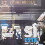 La línea 27 de Madrid recorre la distancia entre Atocha y Plaza de Castilla y suele ser utilizada por numerosos jóvenes