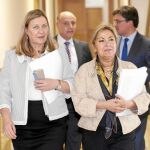 La vicepresidenta Rosa Valdeón y la consejera Pilar del Olmo, antes de explicar los acuerdos del Consejo de Gobierno